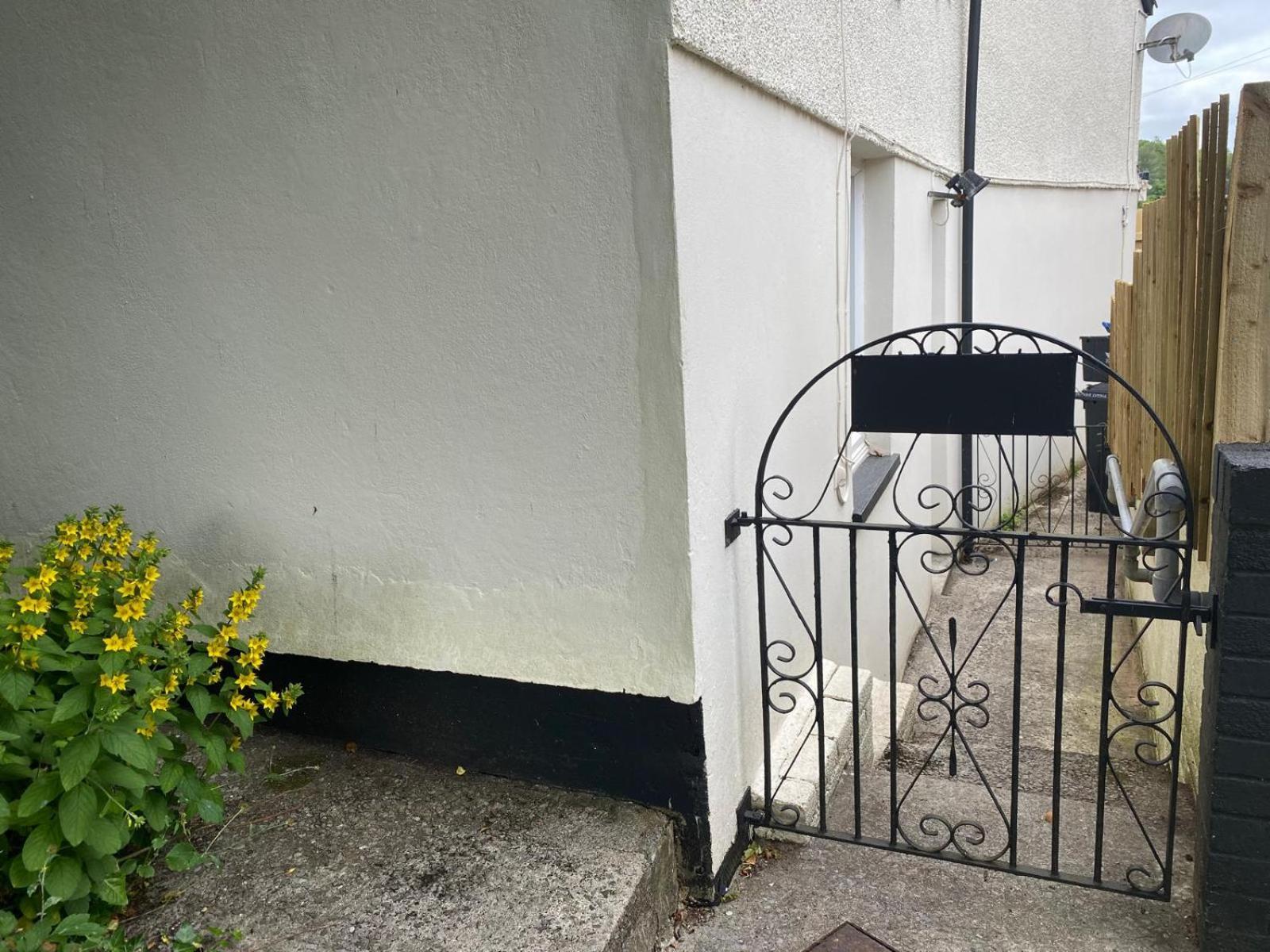Brithdir Cottage Merthyr Tydfil Exterior foto